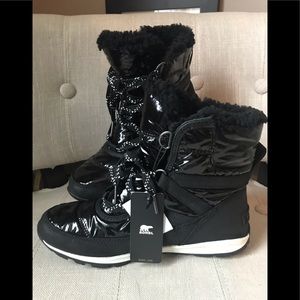 NWT Sorel size 7.5 waterproof black boots